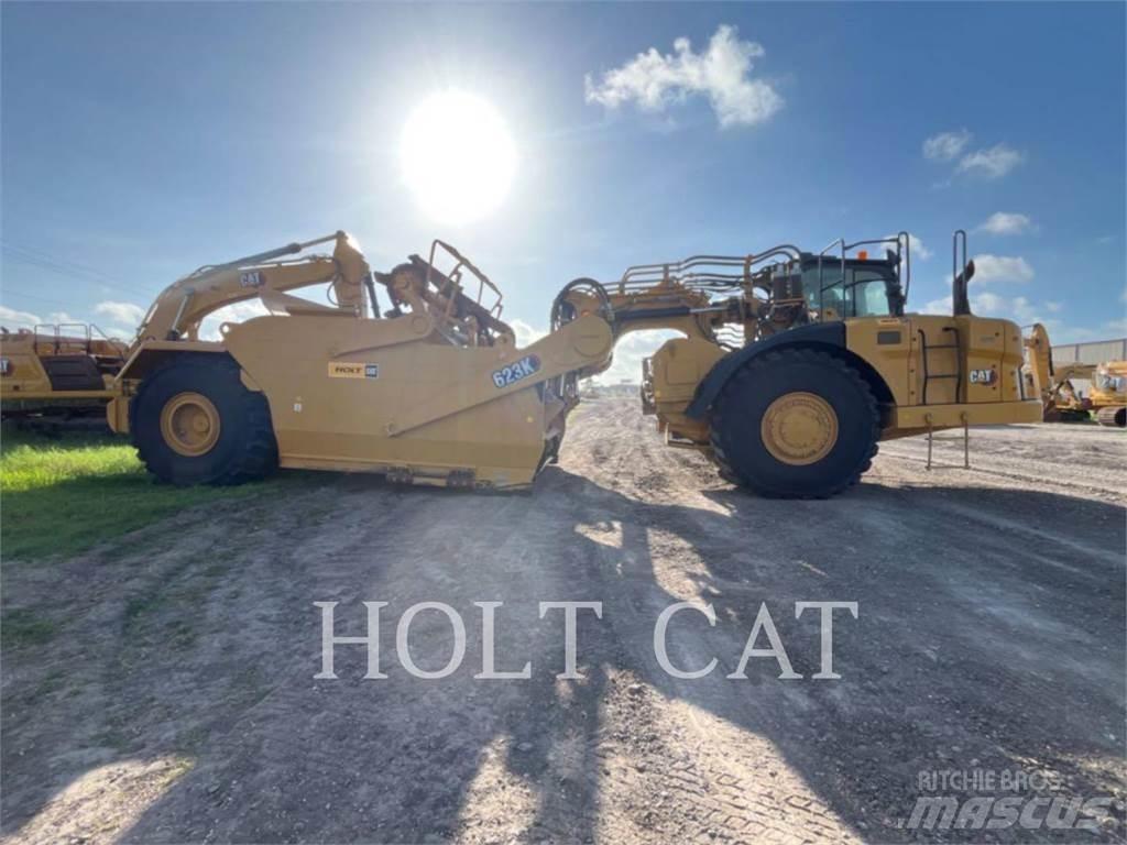 CAT 623K Skrejpre
