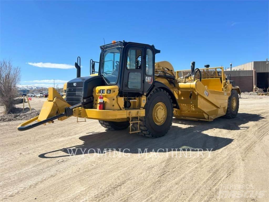 CAT 627 Skrejpre