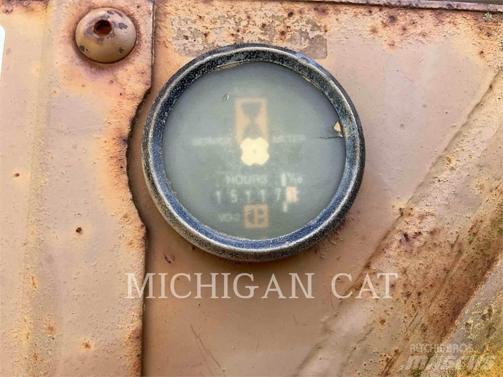 CAT 627E Skrejpre