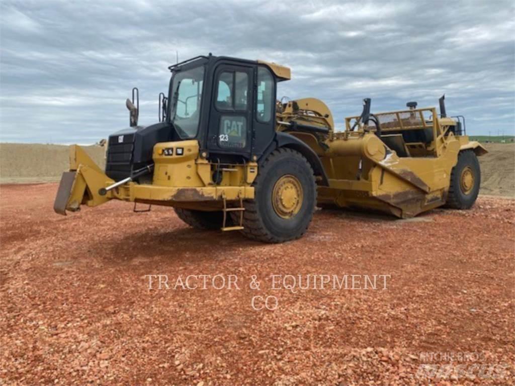 CAT 627H Skrejpre