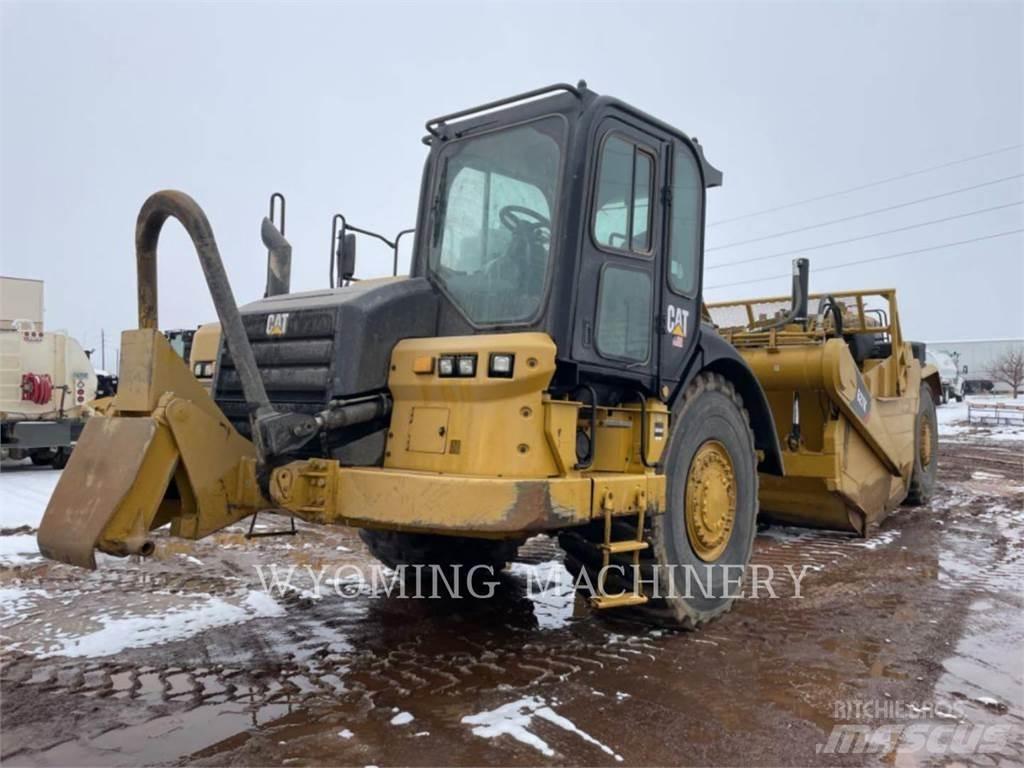 CAT 627K Skrejpre