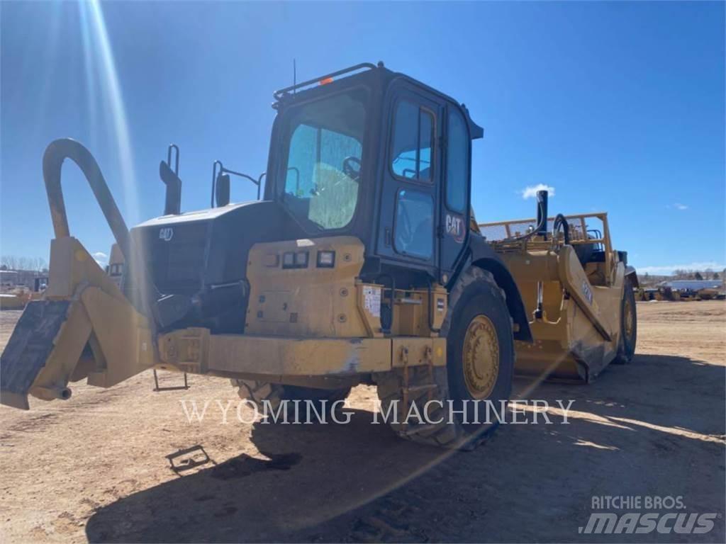 CAT 627K Skrejpre