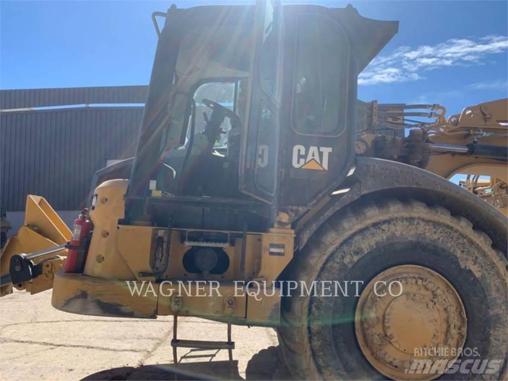 CAT 627K Skrejpre