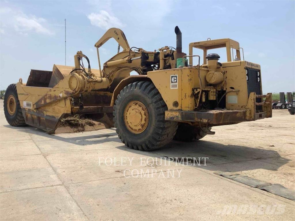 CAT 631D Skrejpre