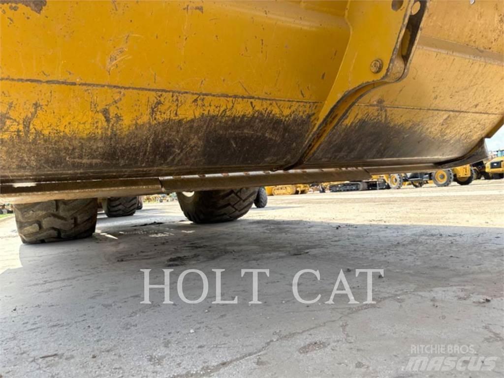 CAT 631K Skrejpre