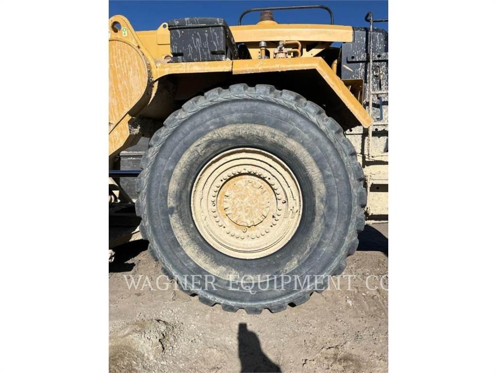CAT 637K Skrejpre
