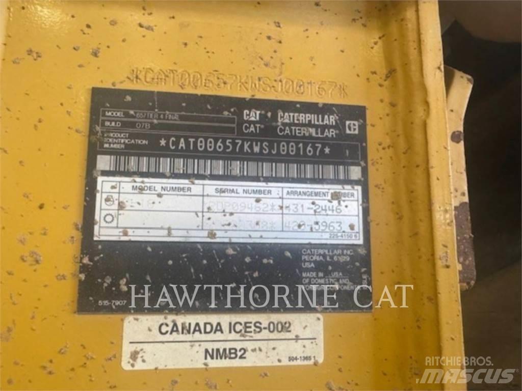 CAT 657 Skrejpre