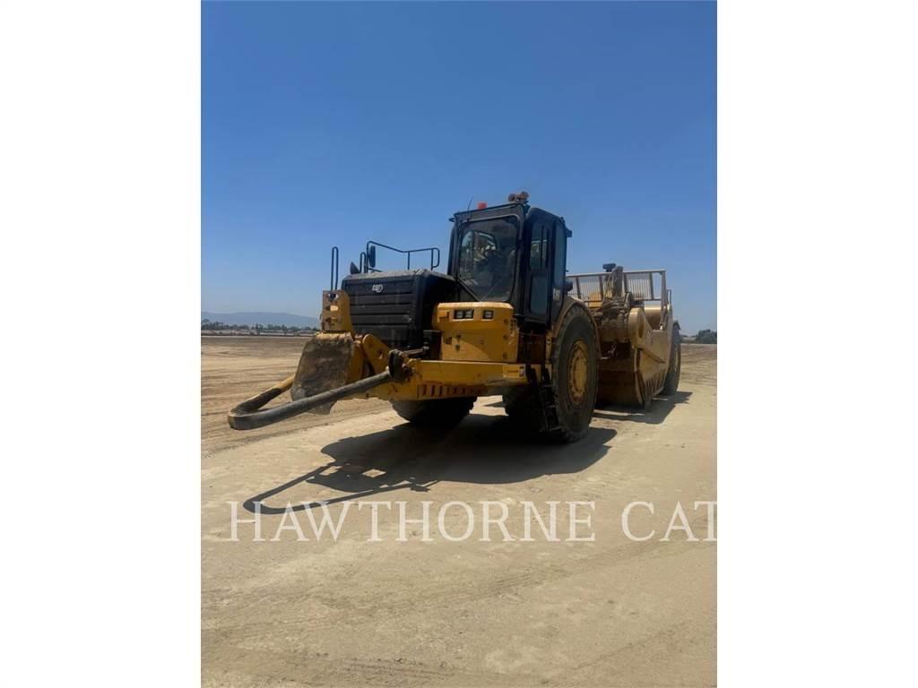 CAT 657 Skrejpre
