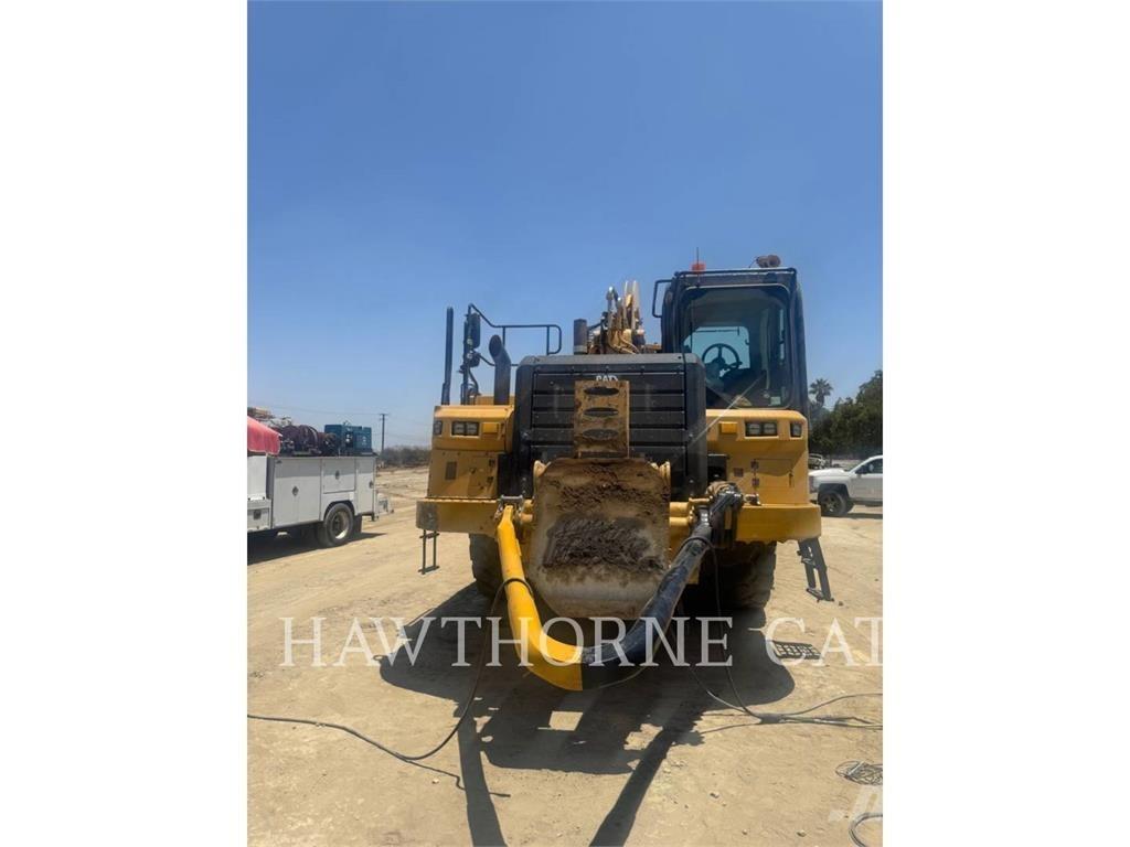 CAT 657 Skrejpre