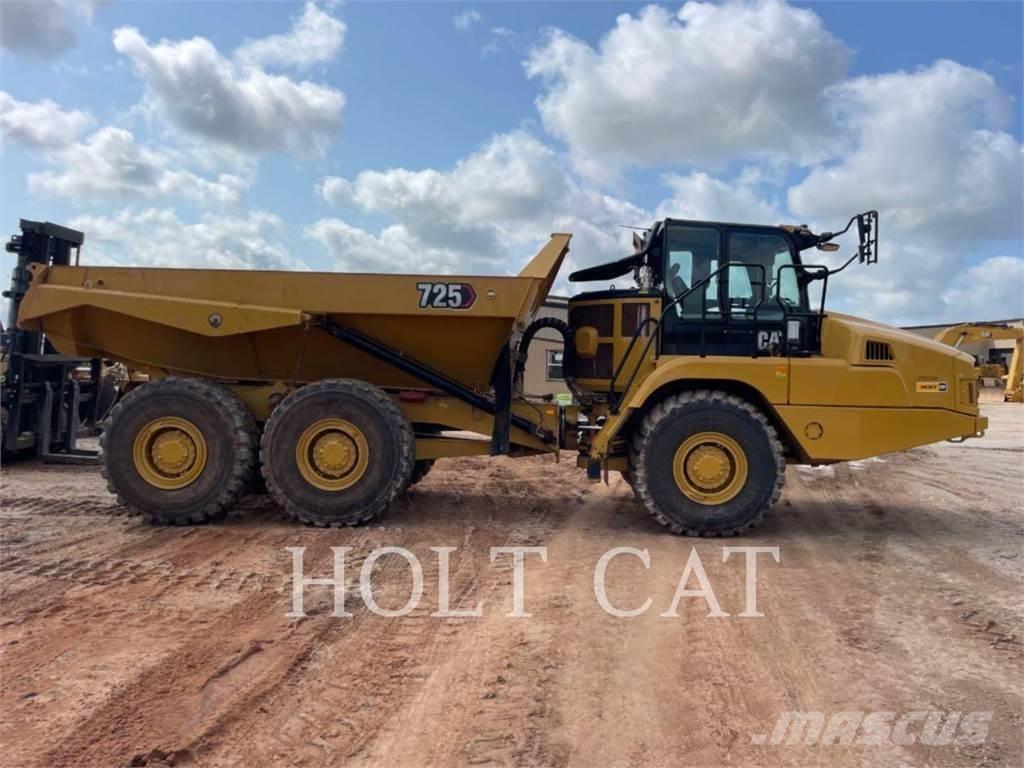 CAT 725 Kĺbové nákladné autá