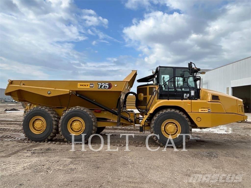 CAT 725 Kĺbové nákladné autá