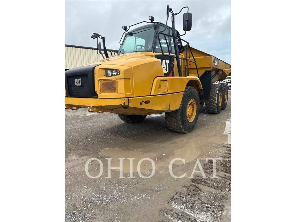 CAT 725 C2 Kĺbové nákladné autá