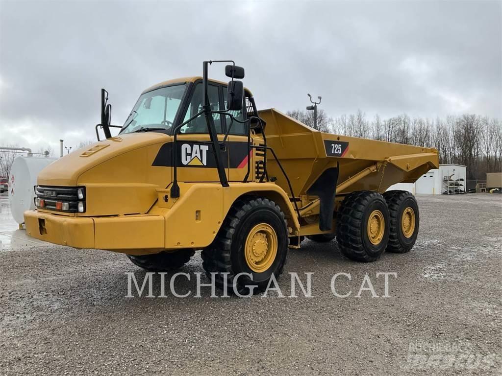 CAT 725 T Kĺbové nákladné autá