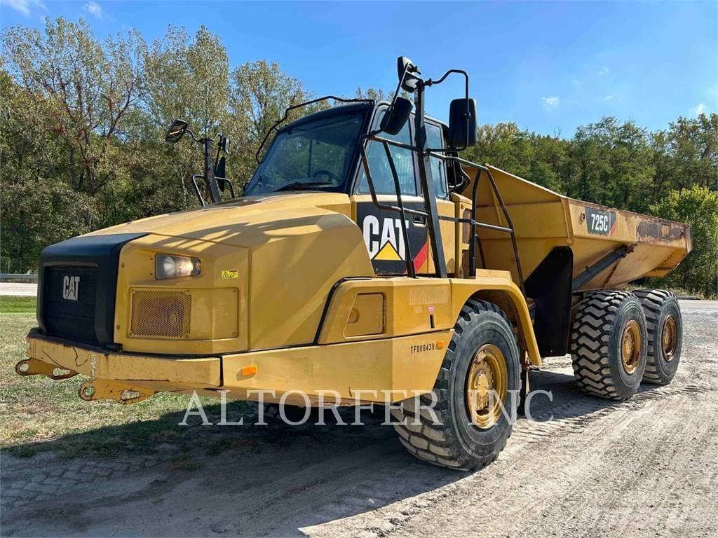 CAT 725C Kĺbové nákladné autá