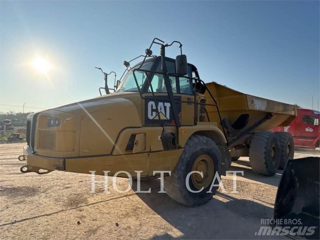 CAT 725C Kĺbové nákladné autá