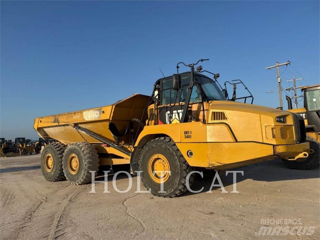 CAT 725C Kĺbové nákladné autá