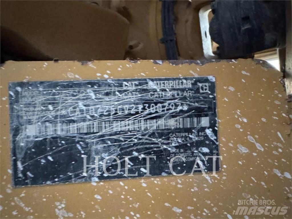 CAT 725C Kĺbové nákladné autá