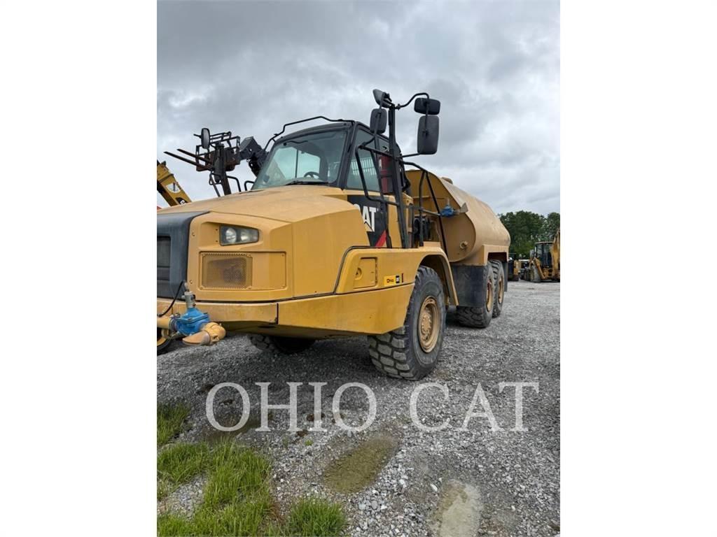 CAT 725C WT Kĺbové nákladné autá