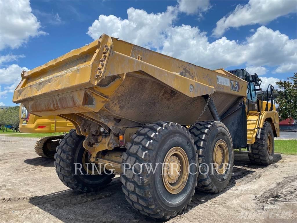 CAT 725WW Cisternové nákladné vozidlá