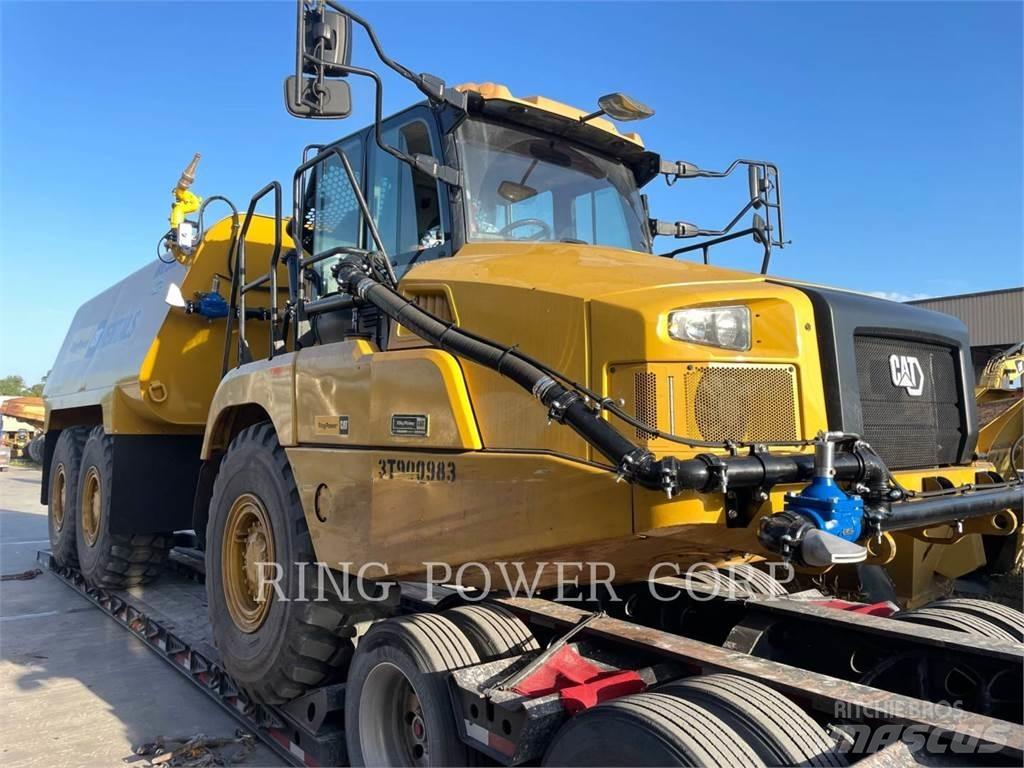 CAT 725WW Cisternové nákladné vozidlá
