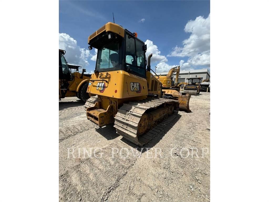 CAT 725WW Cisternové nákladné vozidlá