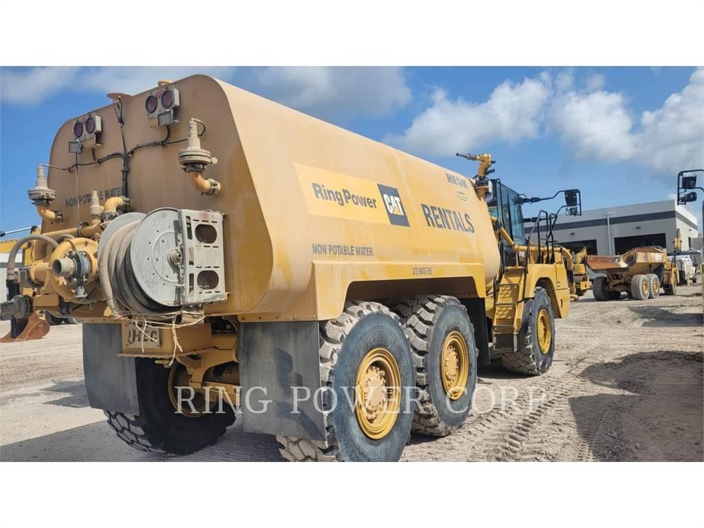CAT 725WW Cisternové nákladné vozidlá