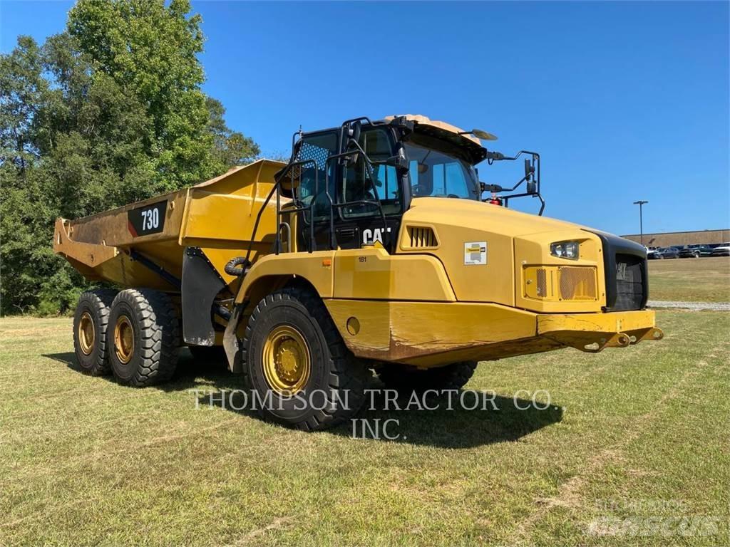 CAT 730 Kĺbové nákladné autá