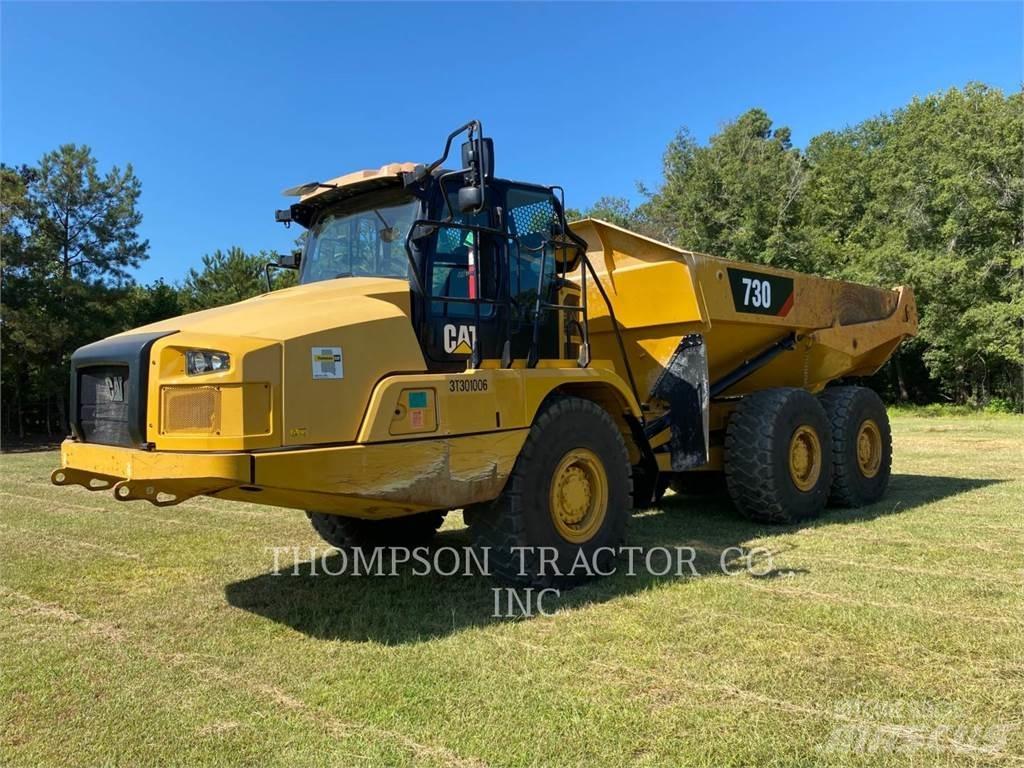 CAT 730 Kĺbové nákladné autá