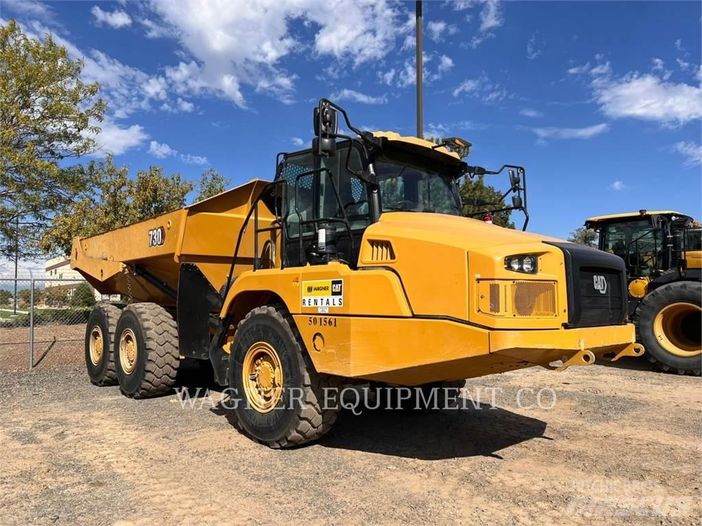 CAT 730 Kĺbové nákladné autá