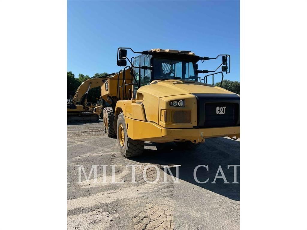 CAT 730 Kĺbové nákladné autá