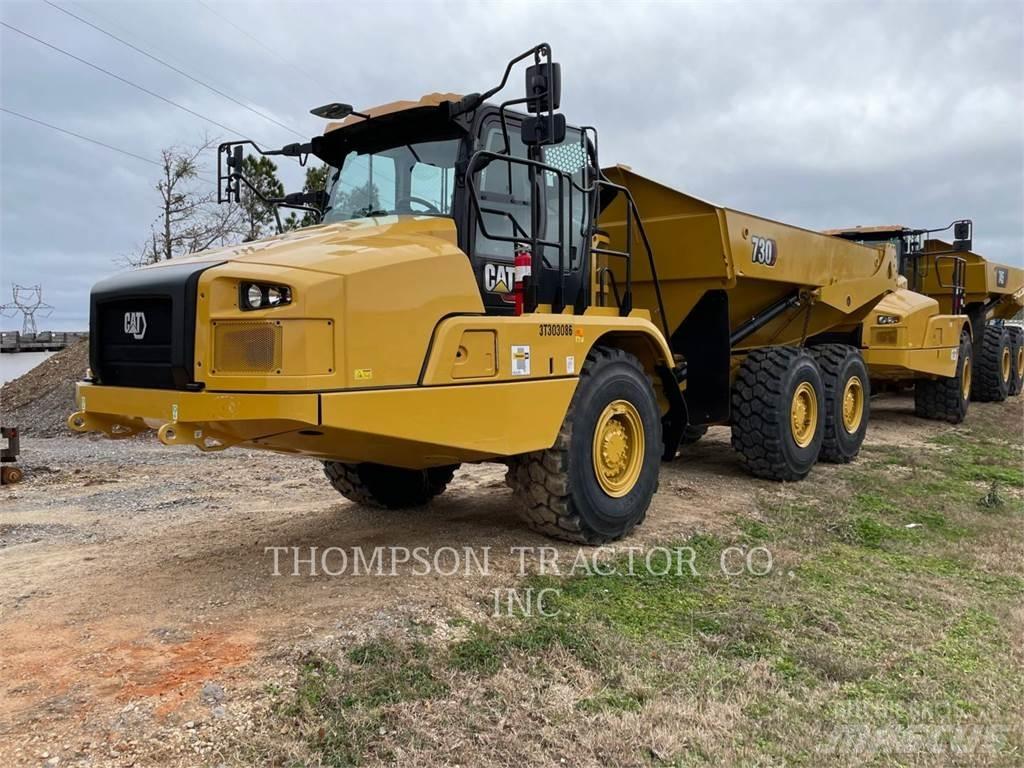 CAT 730 Kĺbové nákladné autá