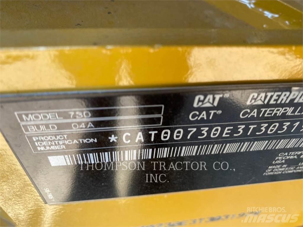 CAT 730 Kĺbové nákladné autá