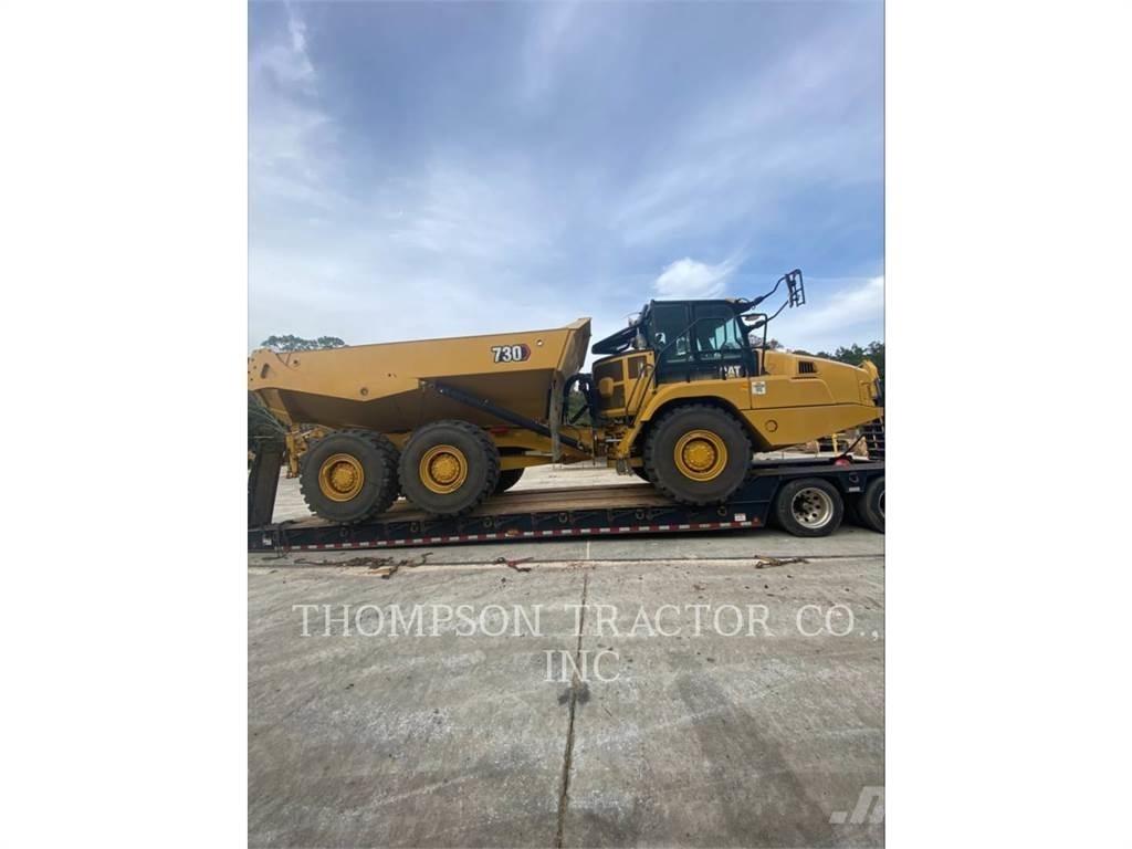 CAT 730 Kĺbové nákladné autá