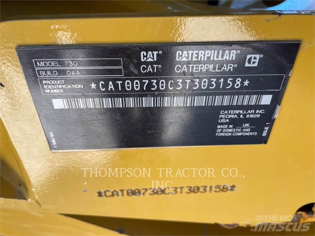 CAT 730 Kĺbové nákladné autá