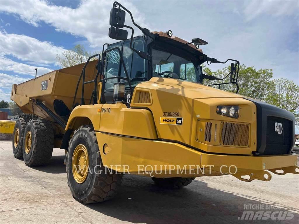 CAT 730 Kĺbové nákladné autá