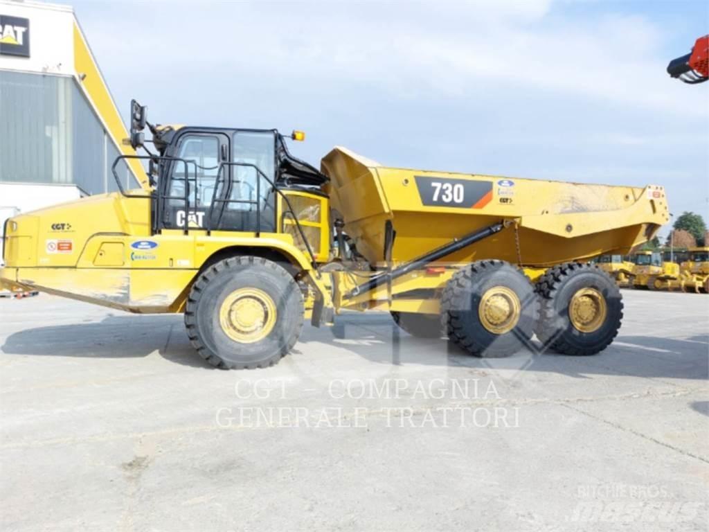 CAT 730 Kĺbové nákladné autá