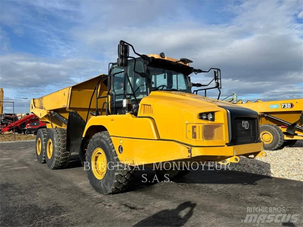 CAT 730 Kĺbové nákladné autá