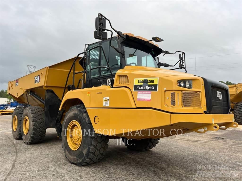 CAT 730 Kĺbové nákladné autá