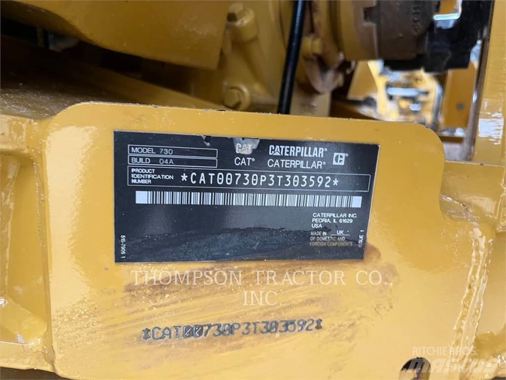 CAT 730 Kĺbové nákladné autá