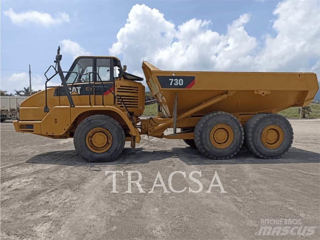CAT 730 Kĺbové nákladné autá