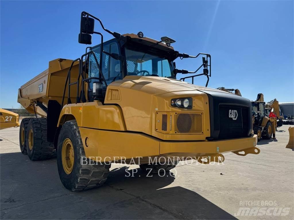 CAT 730 Kĺbové nákladné autá