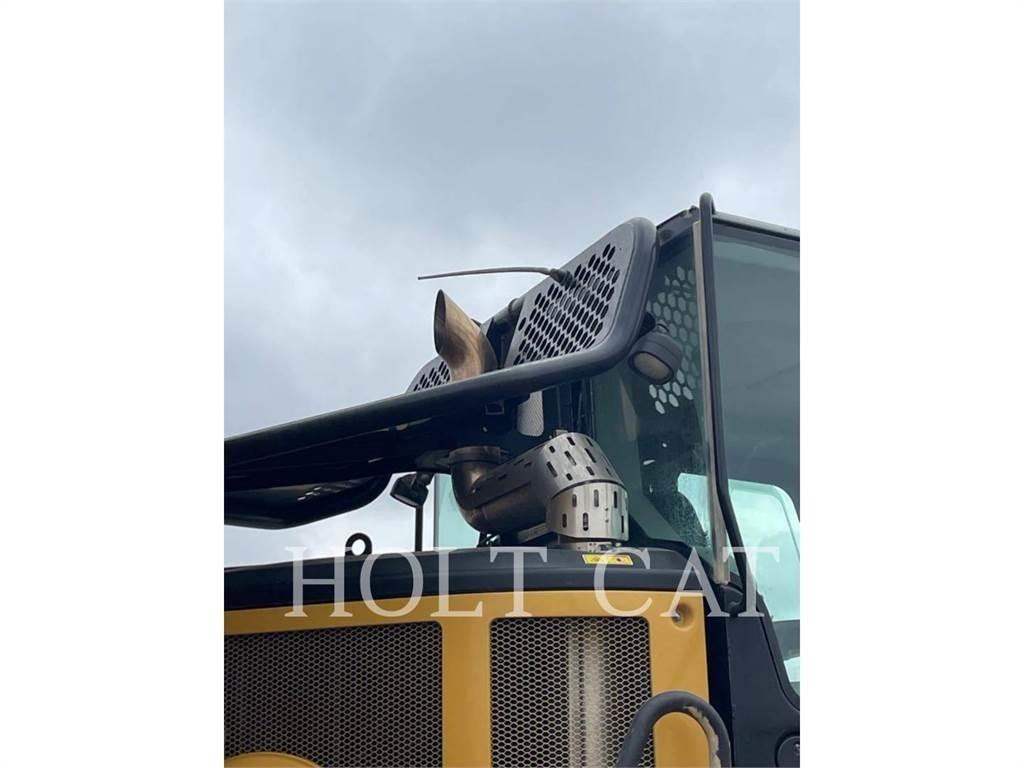 CAT 730 Kĺbové nákladné autá