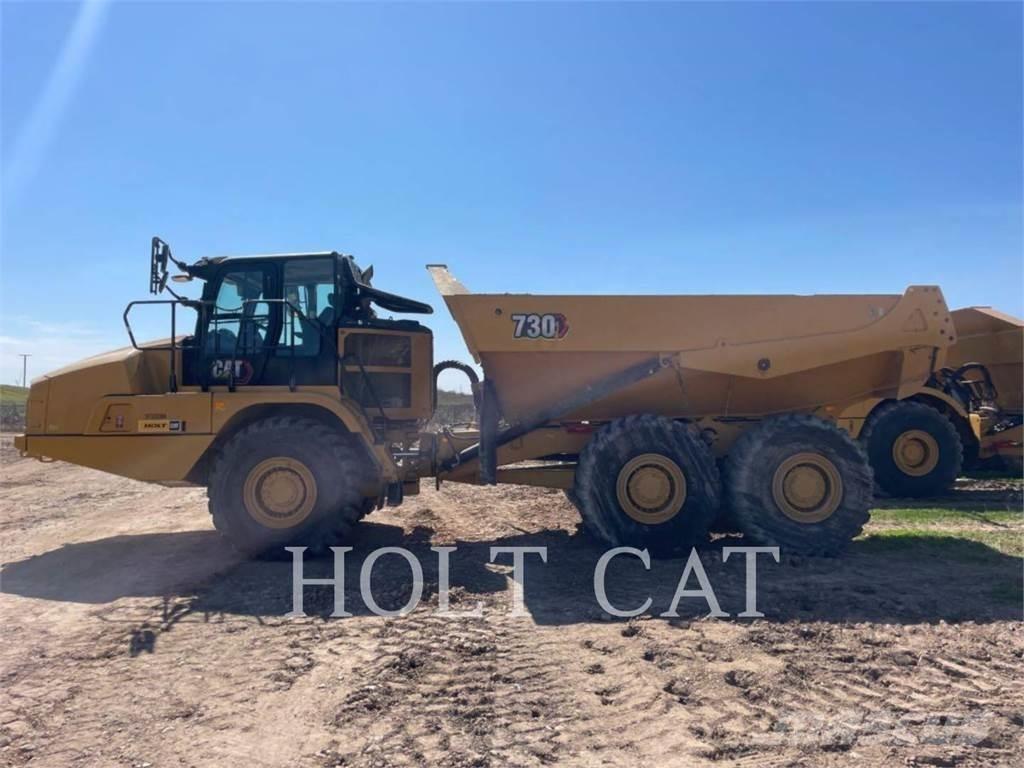 CAT 730 Kĺbové nákladné autá