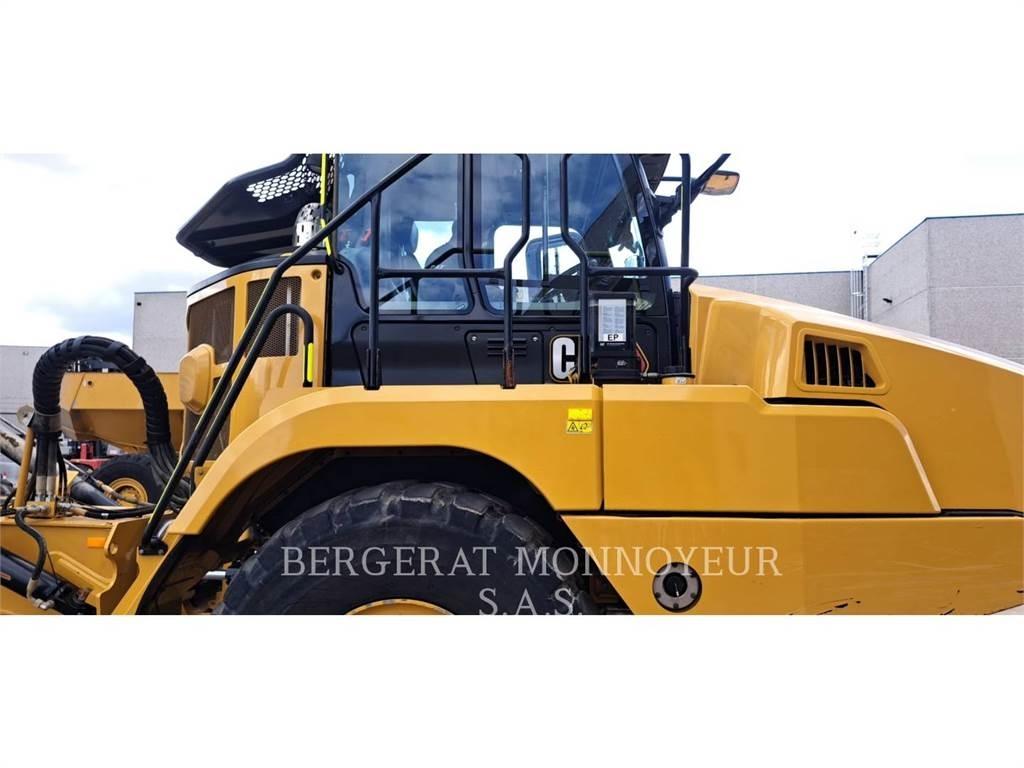 CAT 730 Kĺbové nákladné autá