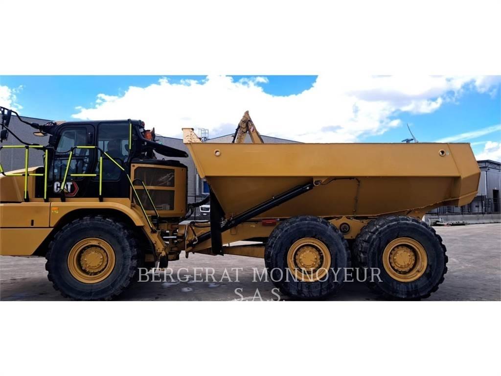 CAT 730 Kĺbové nákladné autá