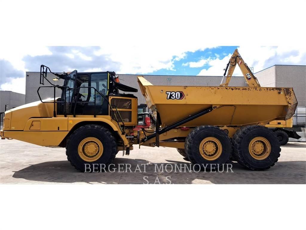 CAT 730 Kĺbové nákladné autá