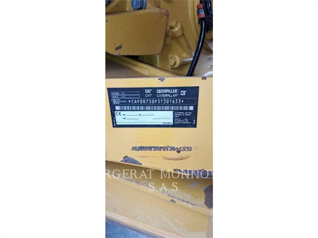 CAT 730 Kĺbové nákladné autá