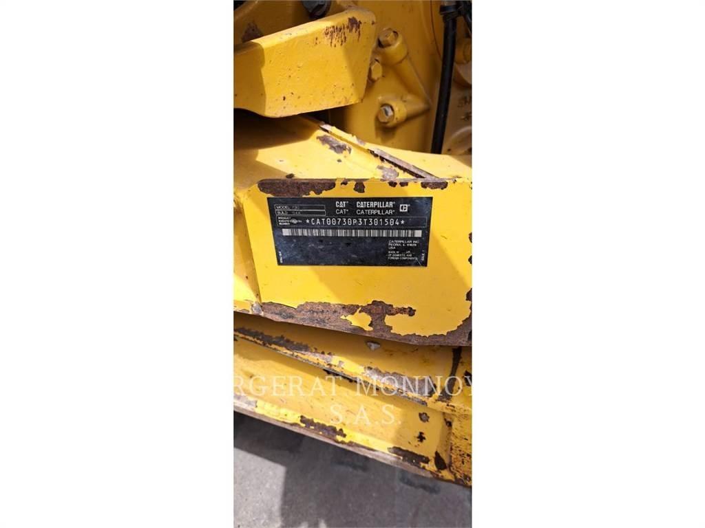 CAT 730 Kĺbové nákladné autá