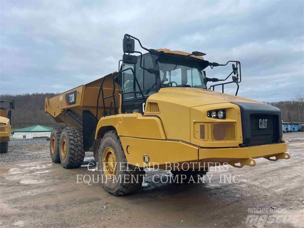 CAT 730 Kĺbové nákladné autá