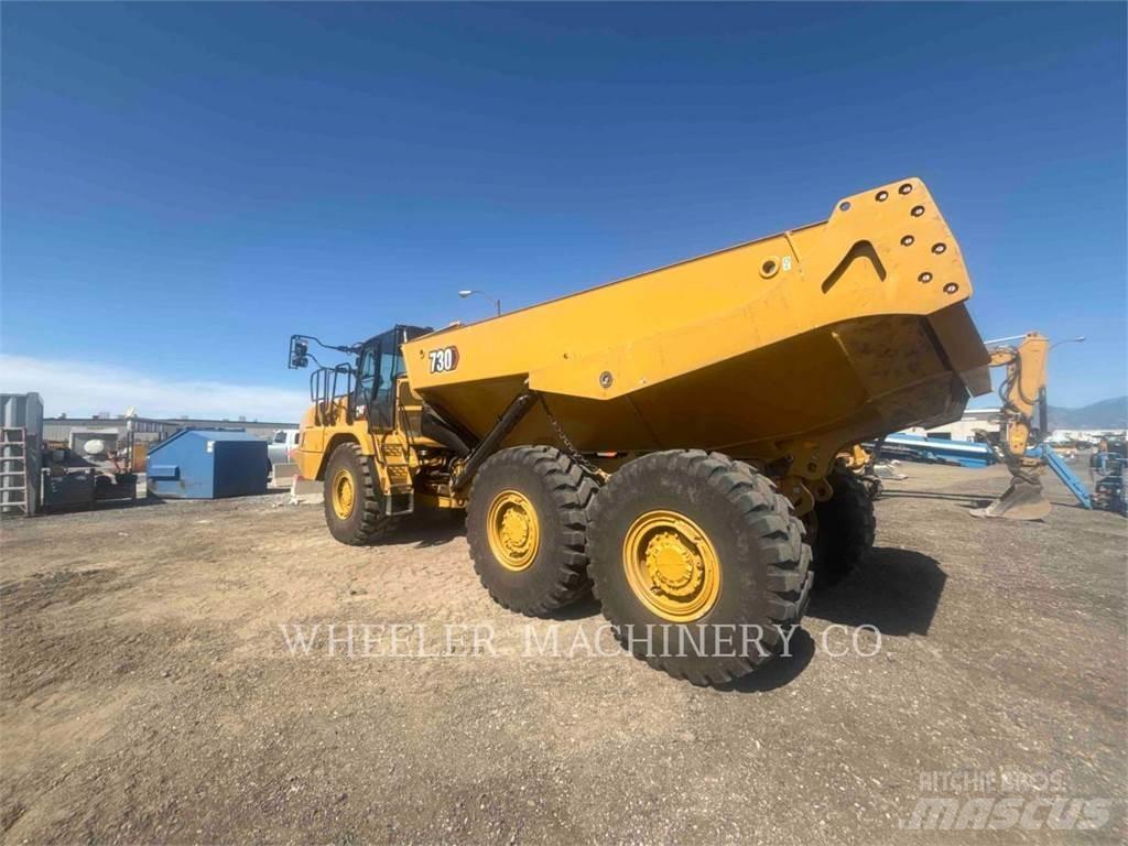 CAT 730 Kĺbové nákladné autá